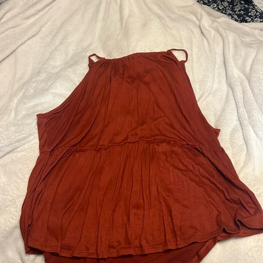 Razor back tank top